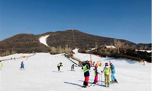 北京滑雪场一般开到几月份_北京滑雪场一般